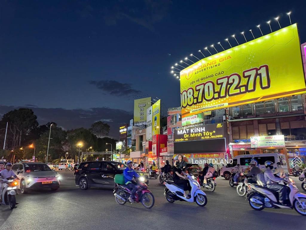 Cho thuê mt vòng xoay nguyễn thị minh khai dtsd 200m2 giá 70tr