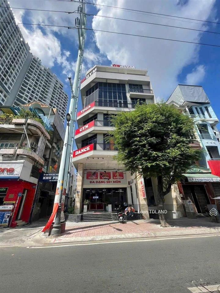 Cho thuê toà nhà góc 2 mặt tiền hồng bàng (p.2, q.6) ngang 13m cực hiếm 1 hầm 8 lầu