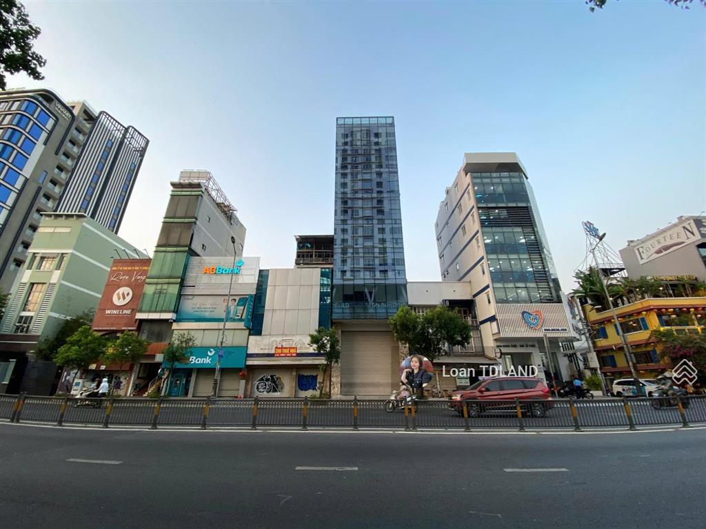 Cho thuê tòa nhà nguyễn văn trỗi, phú nhuận dtsd 2000m2 giá 250tr
