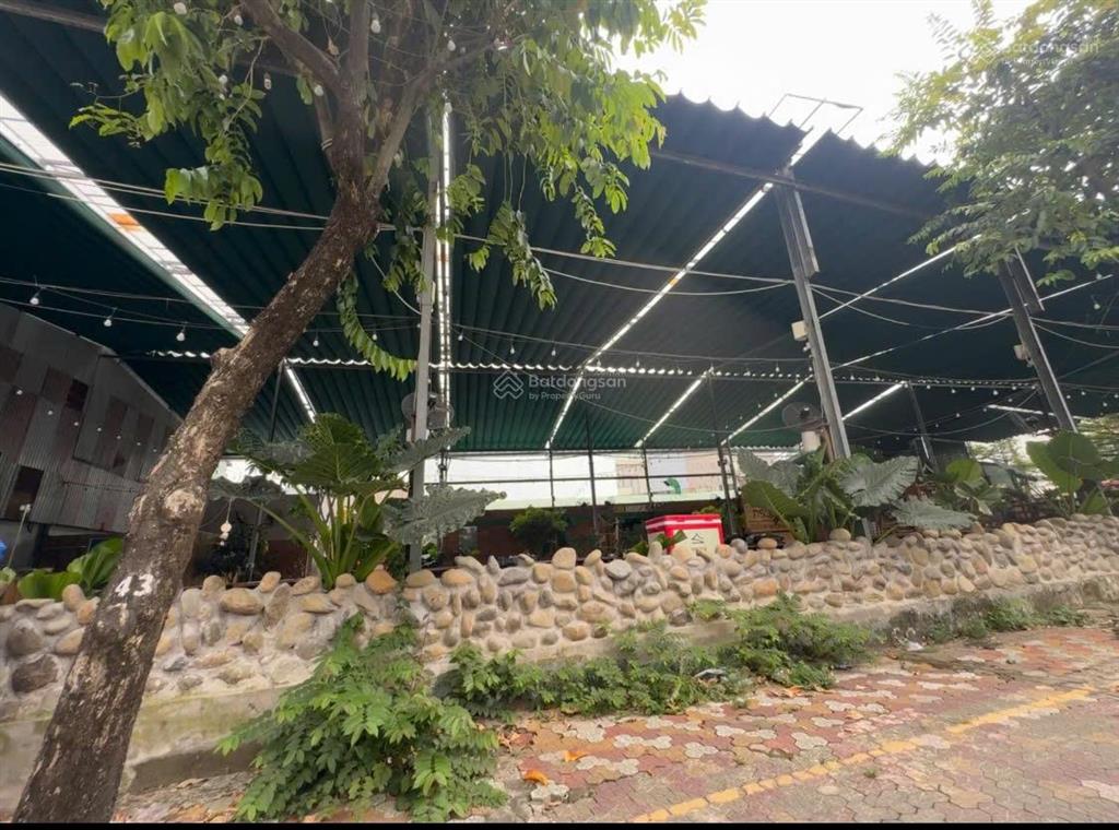 Cho thuê mt lê đức thọ, dt 1500m2 giá 80tr
