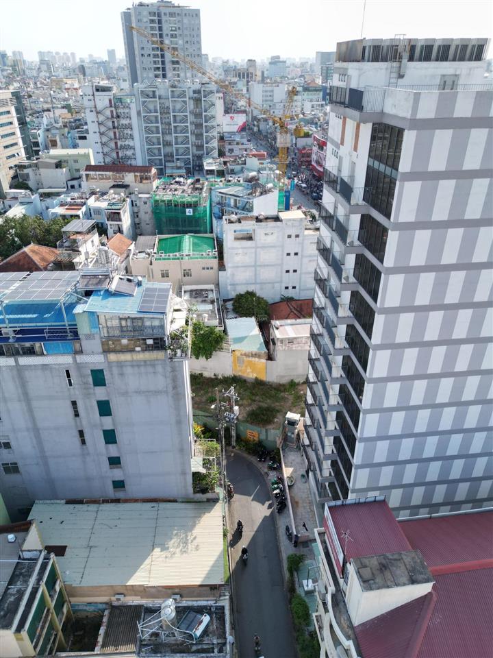 231 triệu/m2 nhà mặt tiền giá rẻ nhất khu phan xích long phú nhuận (dt 160m2)