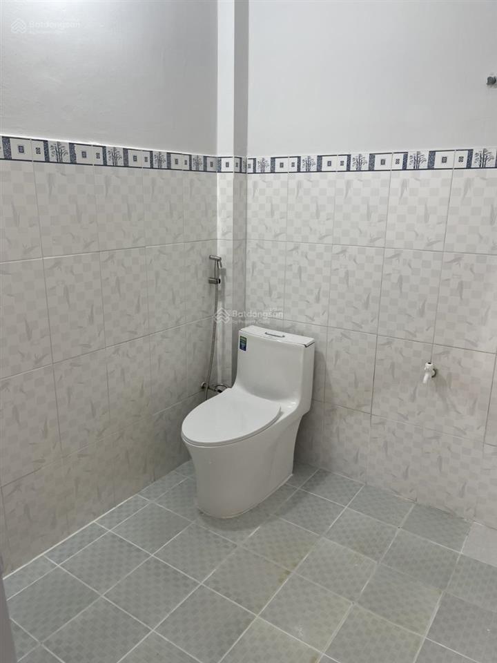 Nhà 1/ thới hòa  sổ hồng riêng hoàn toàn  5x16  1 trệt 1 lửng  cách sân bay tsn 25 phút