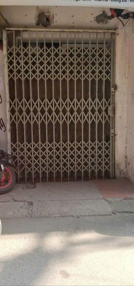 Cho thuê nhà 14/151A, Thái Hà, diện tích ~10m2 : Tiện làm VPĐD, CH, KD và ở.