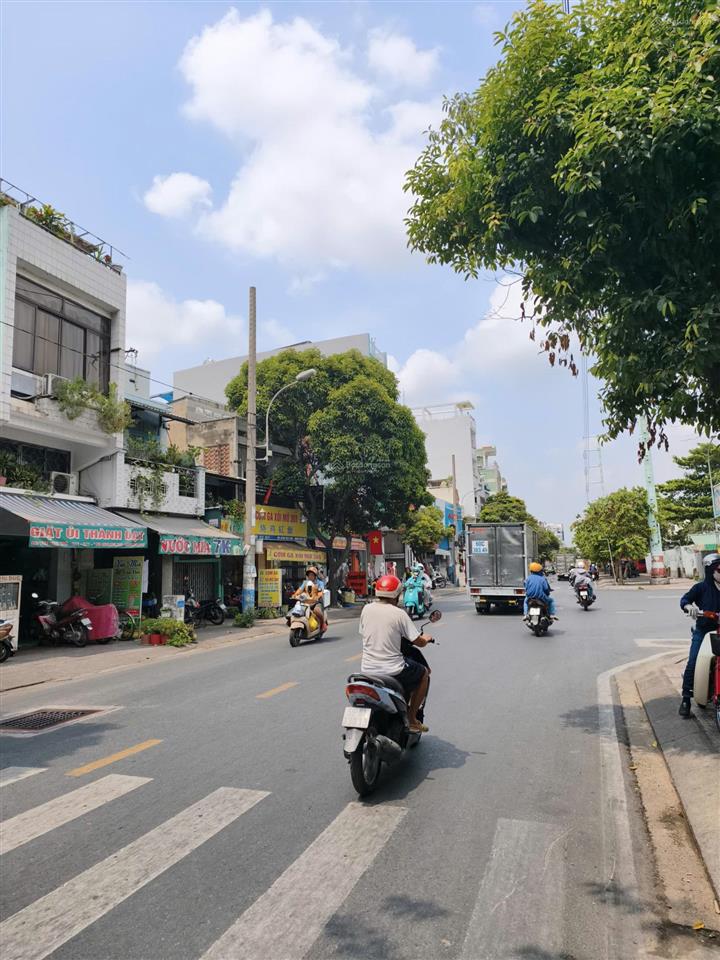 Bán nhà mt bình thới q11  272m2 đất  574m sàn giá chỉ 46 tỷ