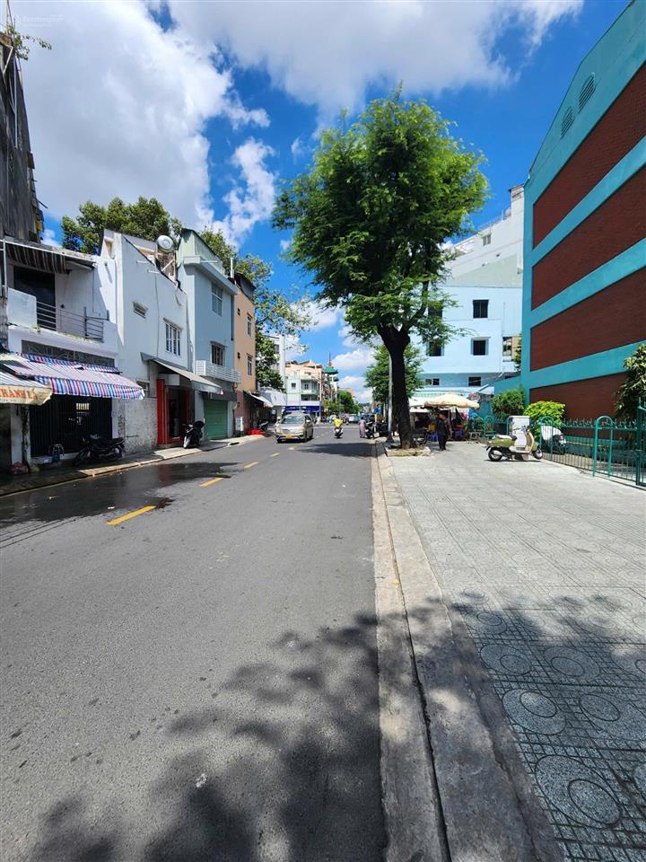 Bán nhà mt sư vạn hạnh q10  159m2 đất  660m2 sàn giá 36 tỷ