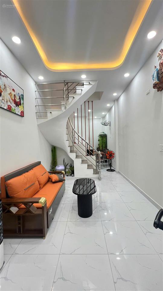 Cho thuê nhà nguyên căn full nội thất dọn vào ở ngay | quận 8