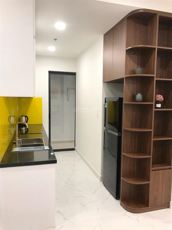 Cho thuê căn hộ charm city ngay vincom dĩ an. giá thuê từ 5 triệu/tháng. gọi ngay 0909 981 ***