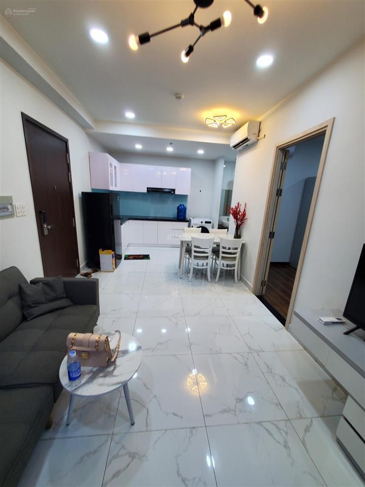 Cho thuê căn hộ charm city ngay vincom dĩ an. giá thuê từ 5 triệu/tháng. gọi ngay 0909 981 ***