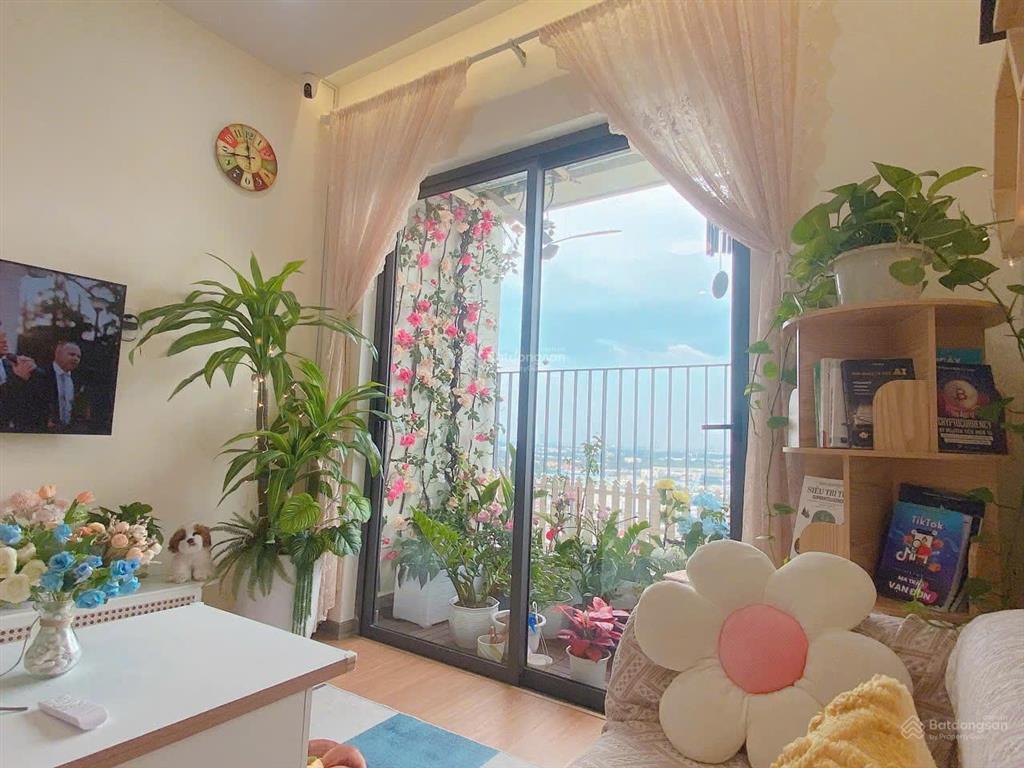 Cho thuê căn hộ bcons polygon ngay phạm văn đồng giá chỉ từ 5,5 triệu/tháng.  0909 981 ***