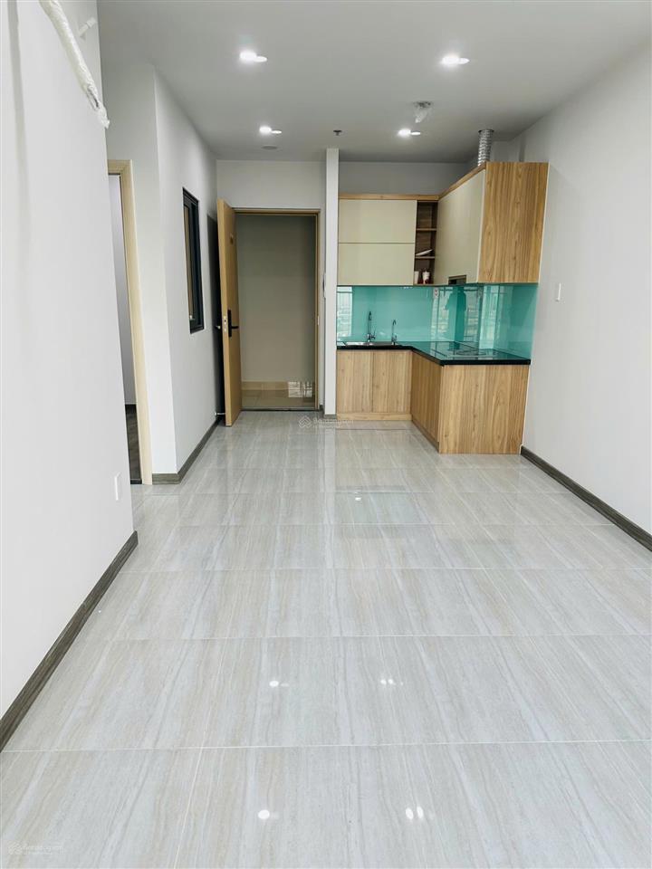 Cho thuê căn hộ bcons polygon ngay phạm văn đồng giá chỉ từ 5,5 triệu/tháng.  0909 981 ***