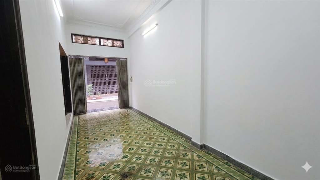 Cho thuê mặt bằng kinh doanh tầng 1 hoặc làm văn phòng hoặc kho