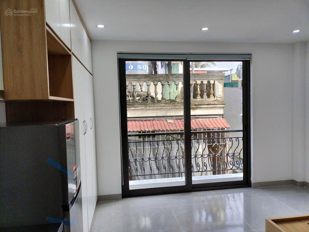 Cơ hội đầu tư  sở hữa toà căn hộ ccmn tại vĩnh hưng với dt 51m xây mới 6 tầng thang máy .
