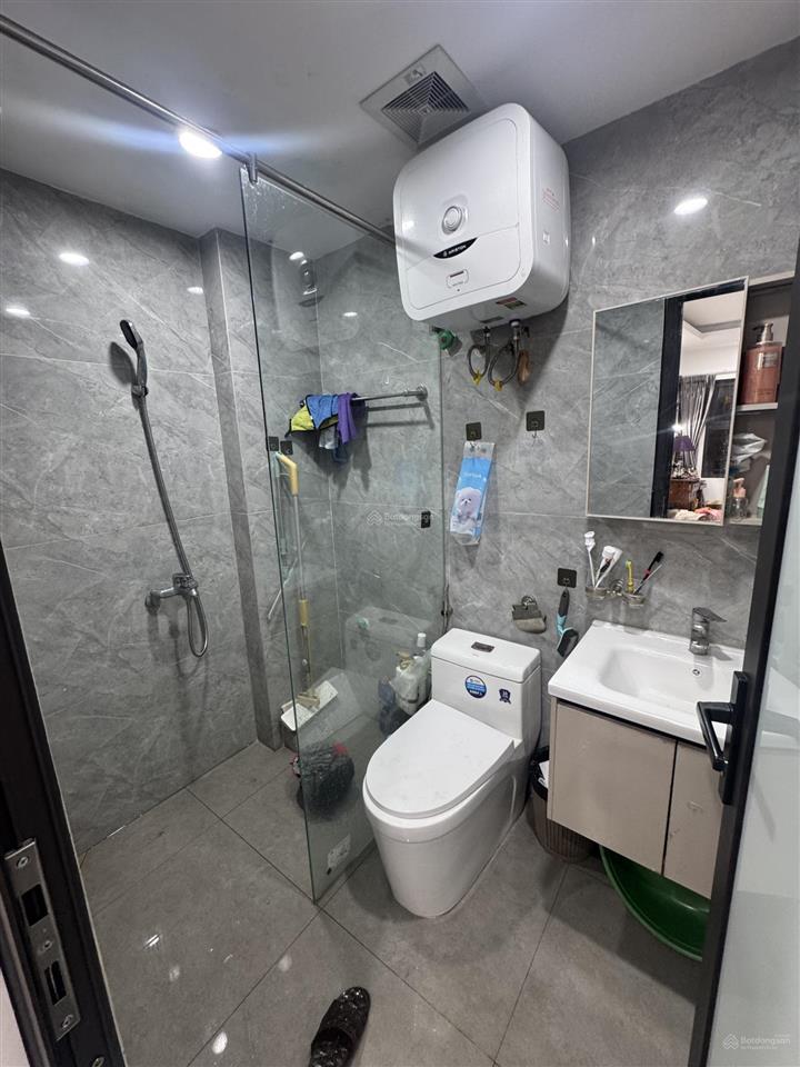 Nhà thật  giá thật ch 70m 2 ngủ toà hoà phát 70 nguyễn đức cảnh, giá chào 6,x tỷ full nội thất bst