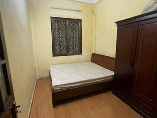 Chính chủ cho thuê căn nhà phân lô liền kề 40m xây 4 tầng tại ngõ 319 tam trinh ngay cầu mai động