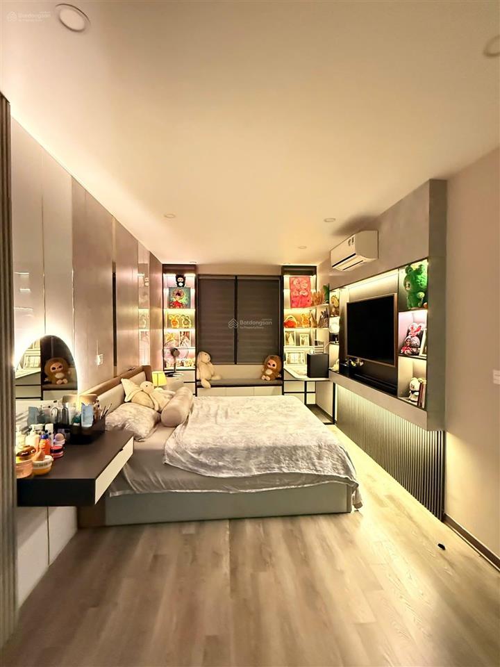 Em cần bán nhanh chcc feliz homes 297 đường hoàng mai, dt 100m gồm 3 ngủ giá chào hơn 8 tỷ chút tl