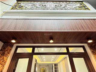 Hiếm có khó tìm căn nhà 31m xây mới 6 tầng thang máy ngay đầu phố trương định  bạch mai .