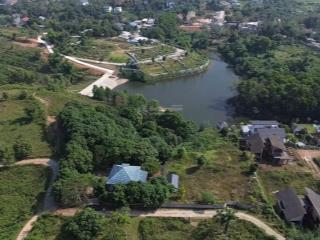 Chuyển nhượng biệt thự nhà vườn bám hồ diện tích 4.200m2 giá rẻ