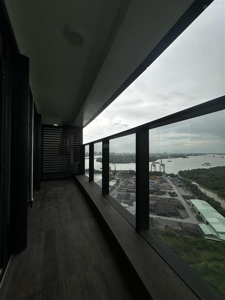 Cho thuê noble crystal riverside q7. 2pn 2wc, 135m². tầng cao, view sông. giá 16 triệu/th