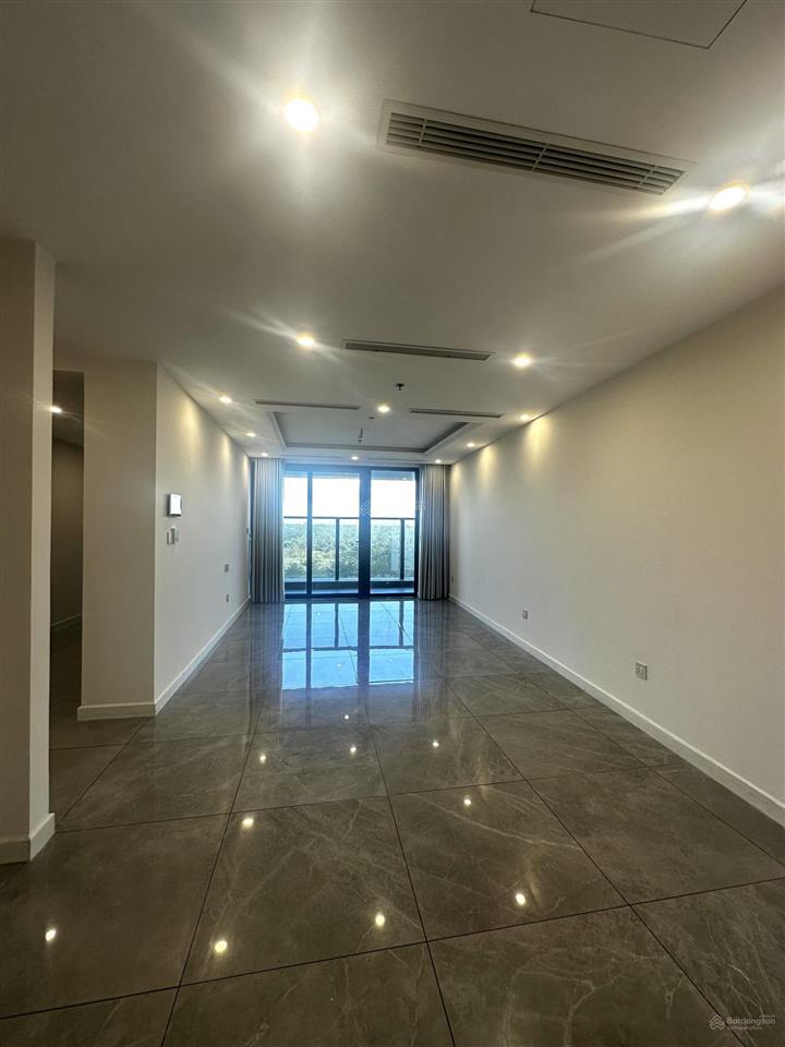 Noble crystal riverside q7. 2pn 120m². giá tốt hiện tại 12,5 triệu (không bao phí quản lý)