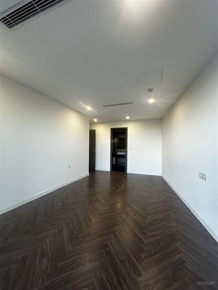 Noble crystal riverside q7. 2pn 120m². giá tốt hiện tại 12,5 triệu (không bao phí quản lý)