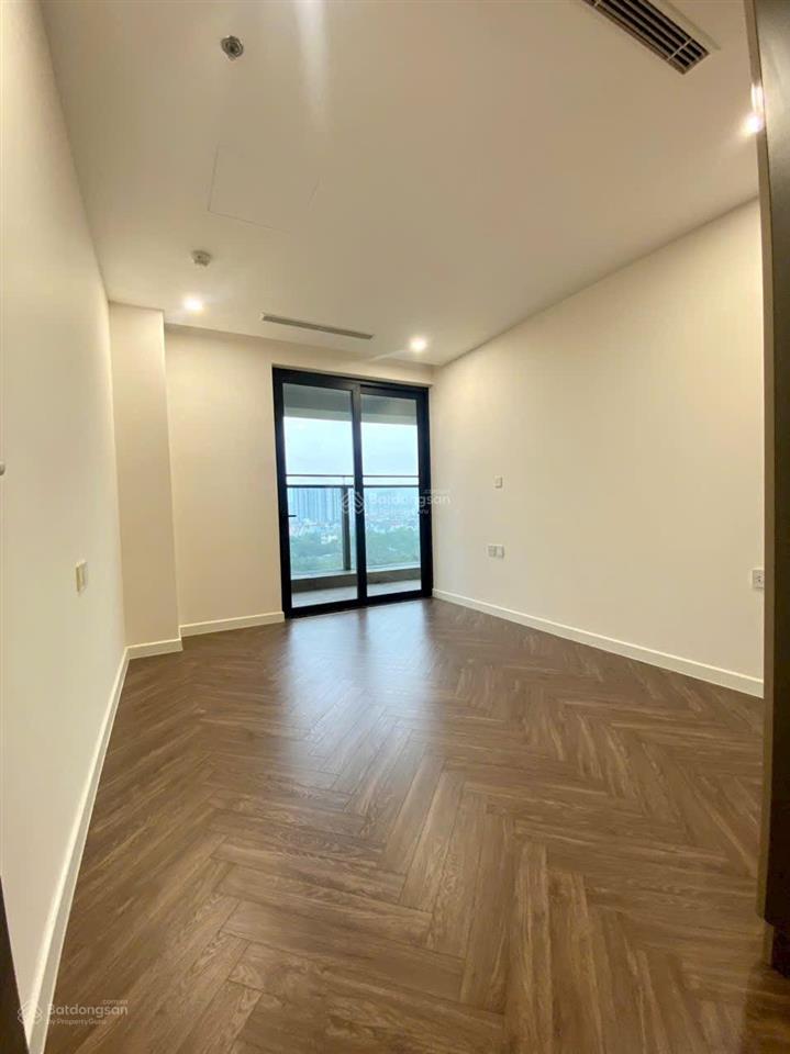 Sunshine diamond river q7 2pn căn góc 128m². full kính phòng ngủ. giá tốt  14 triệu / tháng