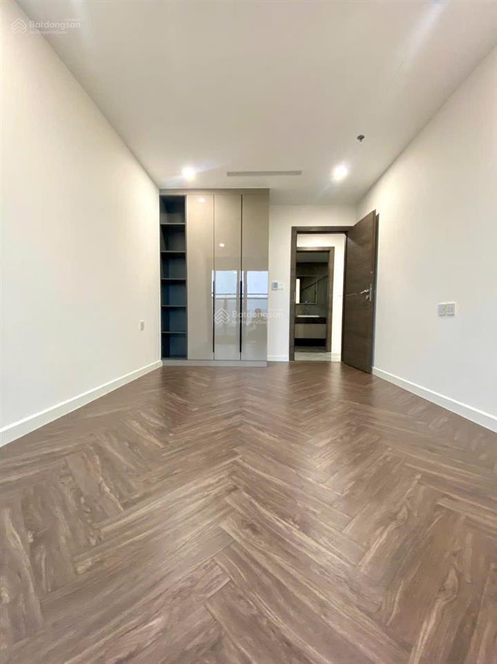 Sunshine diamond river q7 2pn căn góc 128m². full kính phòng ngủ. giá tốt  14 triệu / tháng