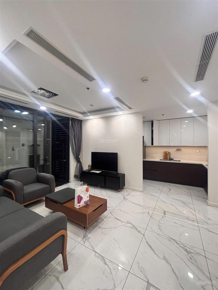 Sunshine sky city 4pn+1, 3wc, 132m2. full nội thất. 2 ban công. giá chỉ 32tr/tháng
