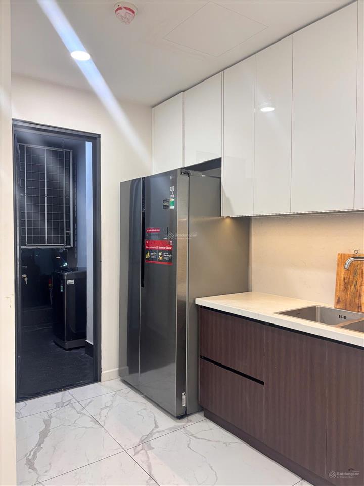 Sunshine sky city 4pn+1, 3wc, 132m2. full nội thất. 2 ban công. giá chỉ 32tr/tháng
