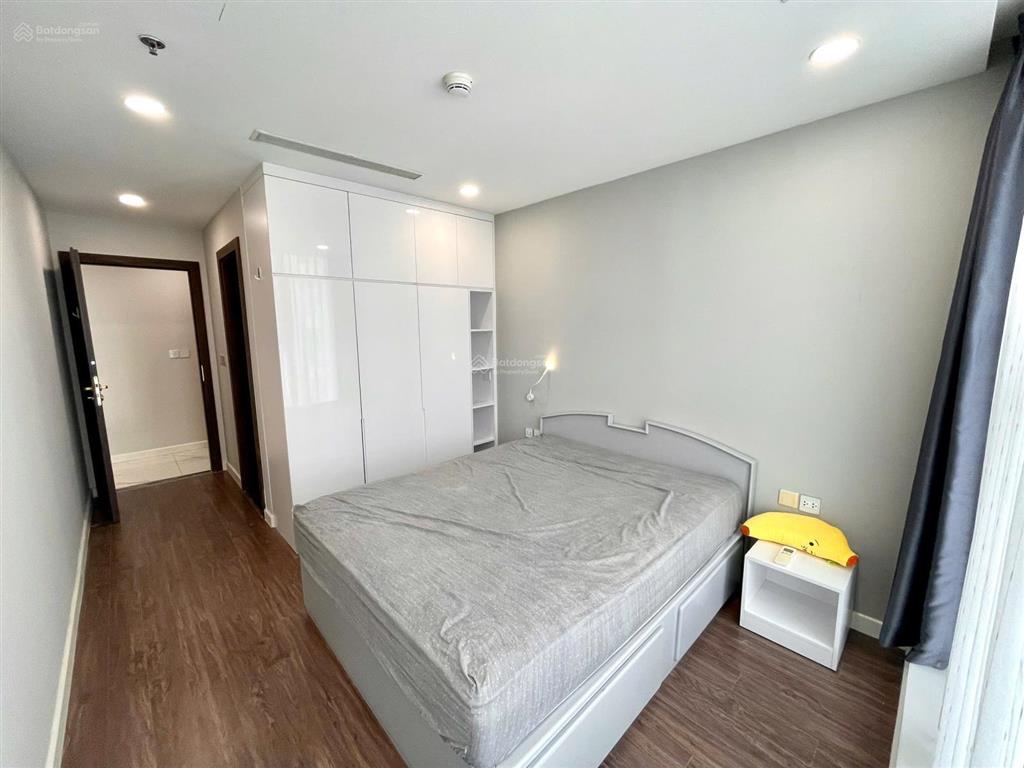 Sunshine sky city 2pn 2wc, full nội thất. giá thuê 17 triệu/tháng (đang trống)