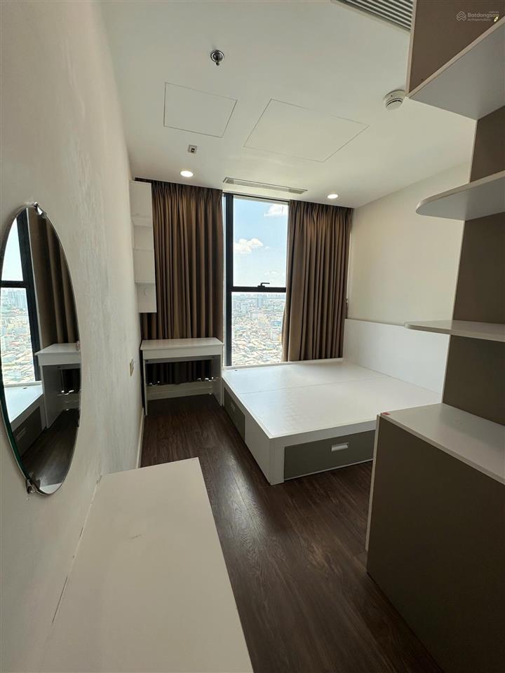 Bán ot s1 sunshine sky city  2pn 70m2. tầng cao, view đẹp. giá tốt hiện tại.