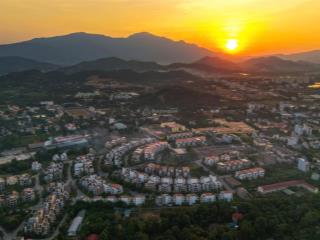 Chính chủ có căn chung cư cao cấp legacy hinoiri tại hòa lạc cần bán giá rẻ dt 78m2