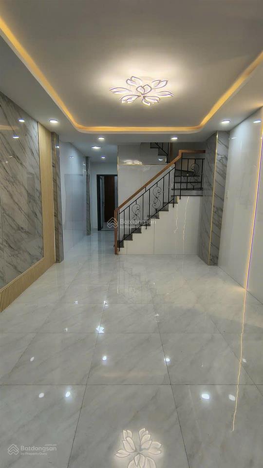 Bán nhà mới nguyễn thị tần chợ rạch ông giáp q1