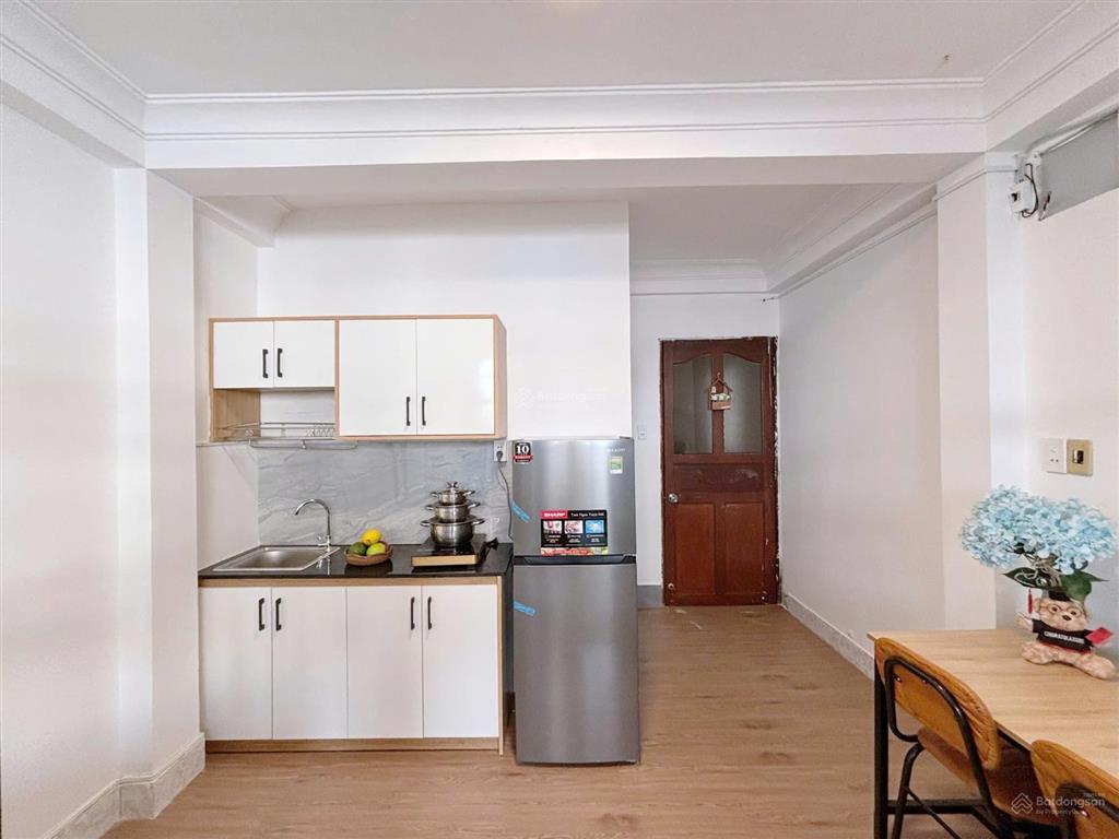 Ở ngay! chính chủ cho thuê căn hộ siêu thoáng ngay cư xá bình thới gần lotte mart q.11, đầm sen