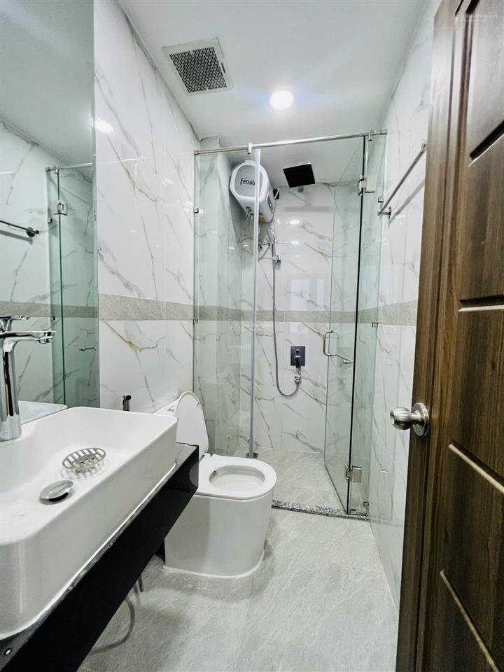 Ở ngay! căn ban công siêu sang ở lê văn sỹ q.3 sát kỳ đồng, trần quang diệu an ninh cao  thang máy