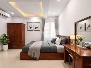 Ở ngay! căn hộ mới toanh nội thất cao cấp ngay bờ kè hoàng sa gần cv lê thị riêng q.10 có thang máy