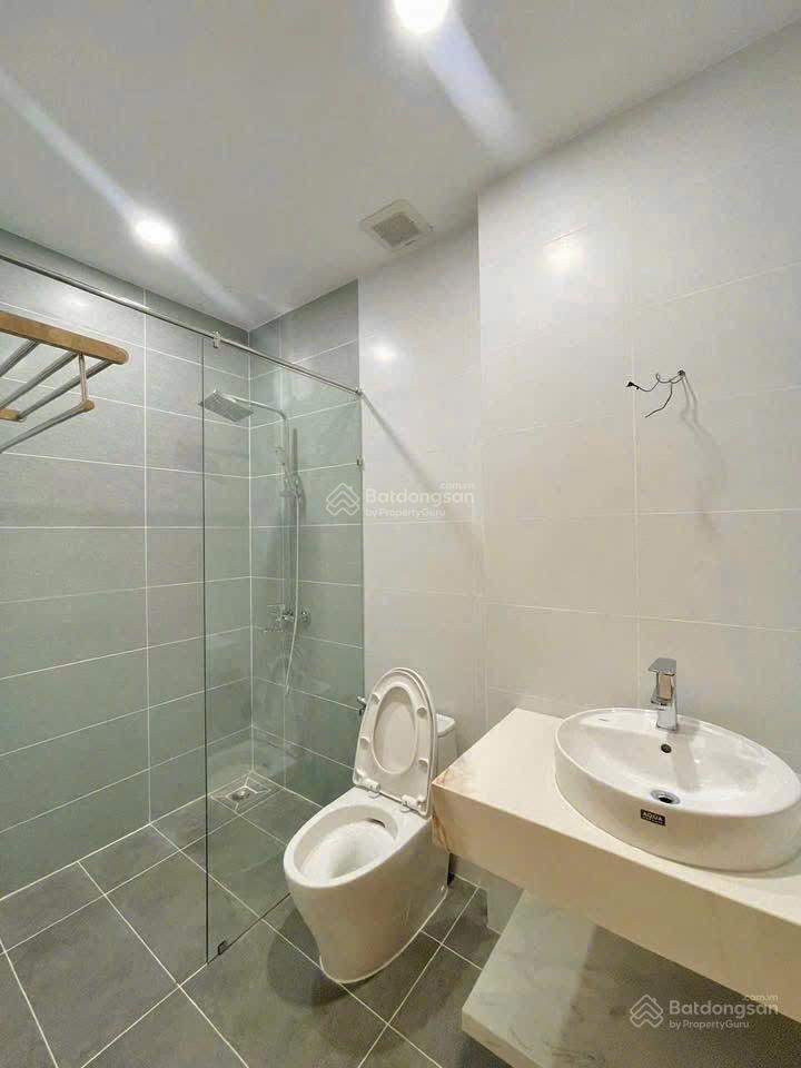 Khai trương căn hộ cực xinh sát tô hiệu  hòa bình, 10p đi trung tâm nhà mới 100% có thang máy