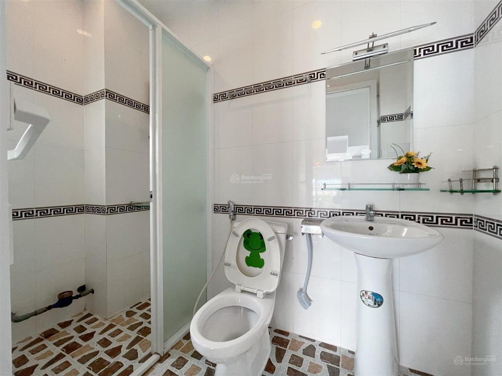 Cho thuê ngắn hạn  dài hạn căn hộ ban công city view ngày kỳ đồng  lê văn sỹ q.3 an ninh vip