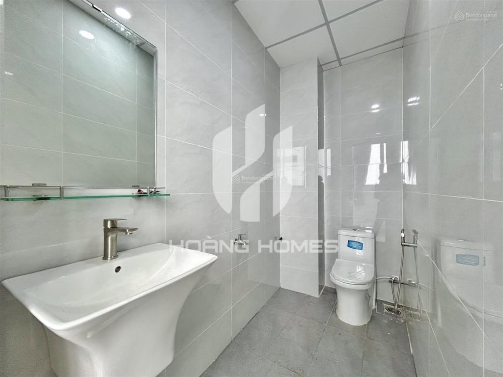 Căn hộ siêu thoáng mát full đồ sát etown cộng hòa giờ giấc tự do  thang máy  an ninh cao