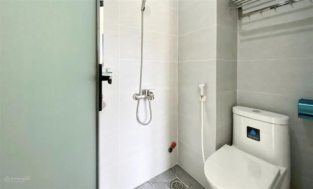 Phòng siêu thoáng full nội thất ngay phan huy ích đối diện kcn tân bình gần go trường chinh an ninh