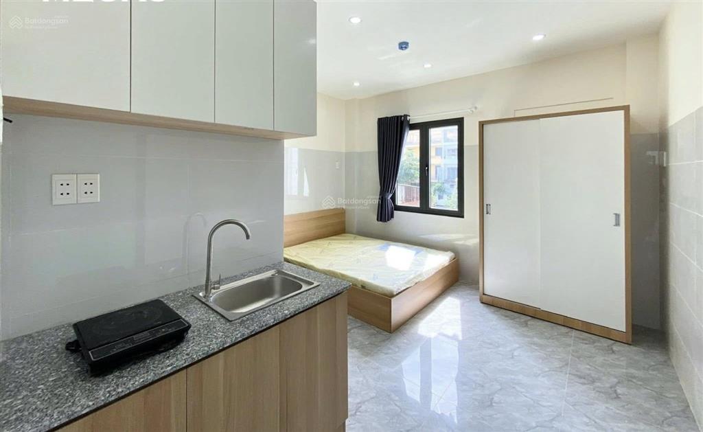 Phòng siêu thoáng full nội thất ngay phan huy ích đối diện kcn tân bình gần go trường chinh an ninh