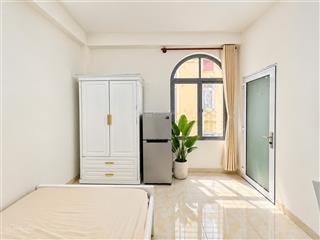 Phòng cực xinh  siêu thoáng ngay phan huy ích sát emart nhà có thang máy  an ninh cao