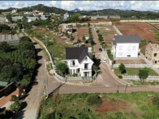 1 nền duy nhất biệt thự Richland Măng Lin Đà Lạt, 2 mặt tiền đường nhựa nội khu