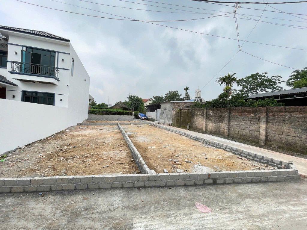 Lô góc 78,9m Thanh Bình xã Phú Nghĩa, Chỉ 2,4 tỉ