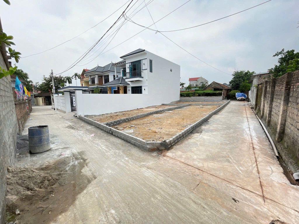 Lô góc 78,9m Thanh Bình xã Phú Nghĩa, Chỉ 2,4 tỉ