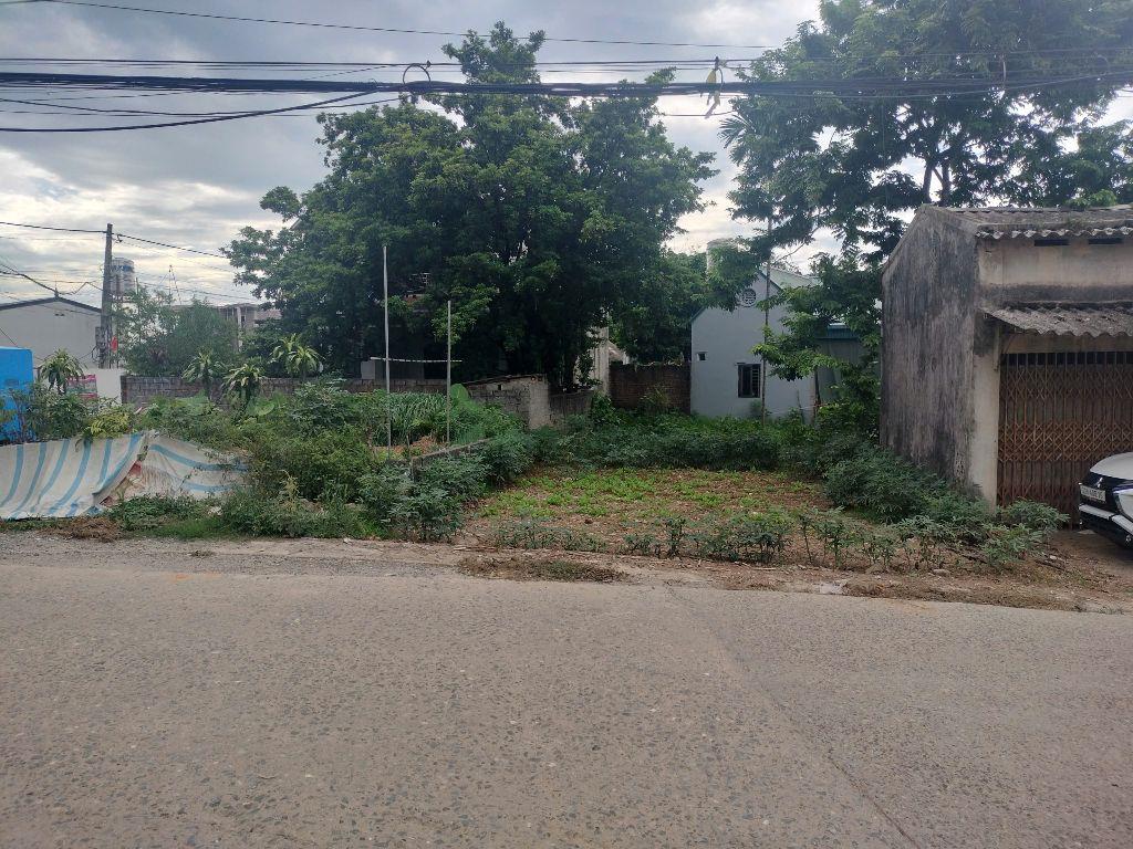 161M trục chính Nguyễn Bá Tạo xã Xuân Mai ( Nam Phương Tiến )