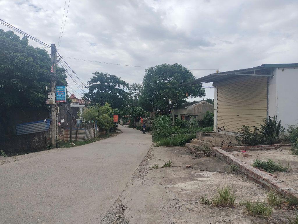 161M trục chính Nguyễn Bá Tạo xã Xuân Mai ( Nam Phương Tiến )