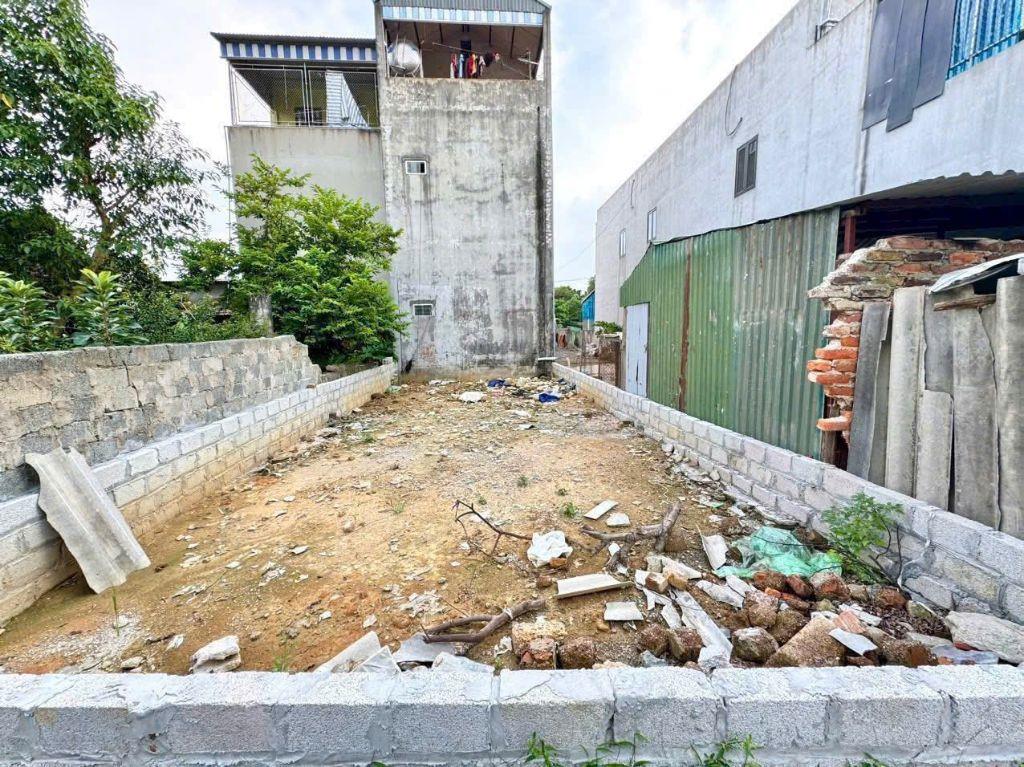 61M Thủy Xuân Tiên, xã Xuân Mai, Chỉ 2,2 tỉ
