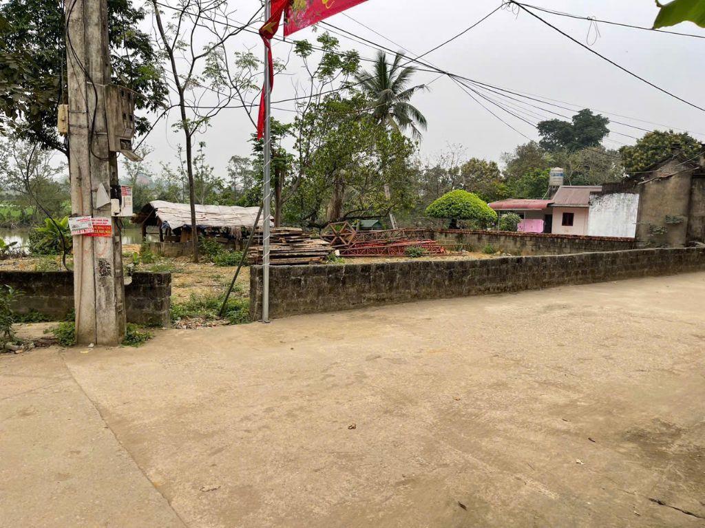226M trục chính liên thôn Hoàng Văn Thụ, Chỉ 3,4 tỉ 