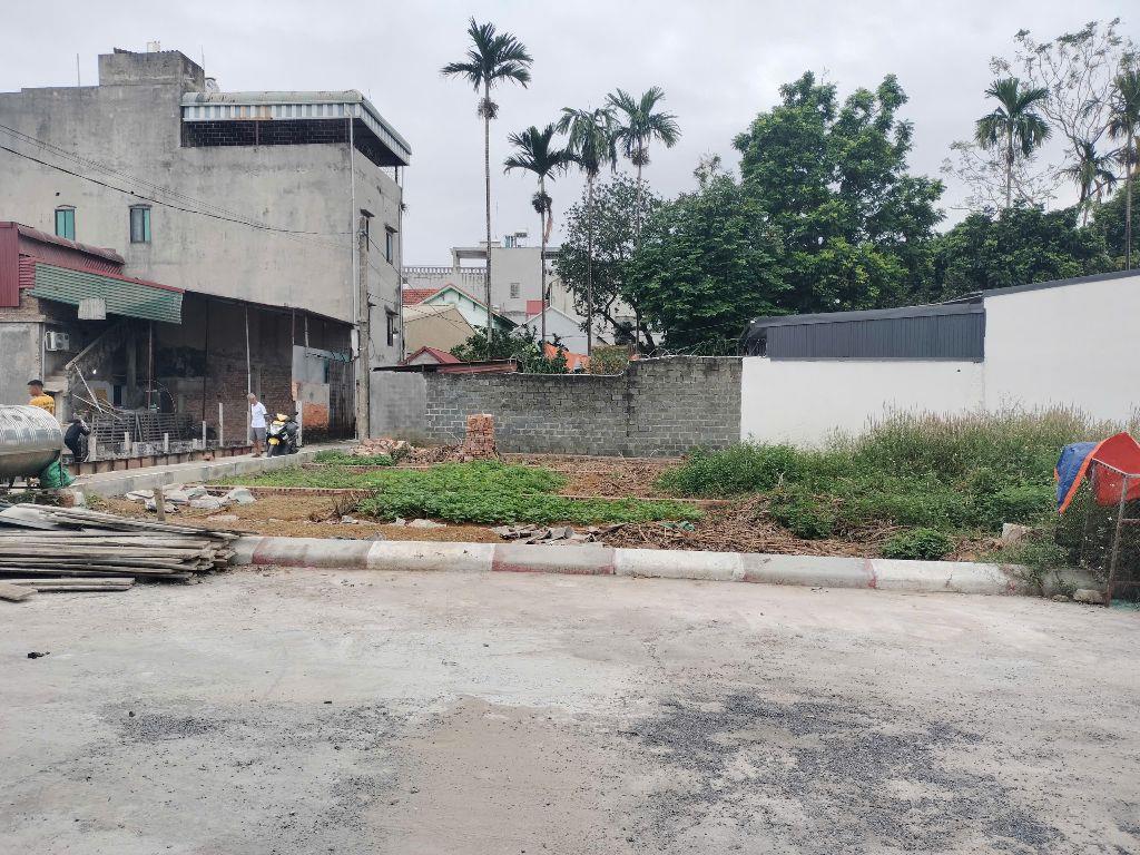 83,6M làn 2 Quốc lộ 6 xã Đông Sơn, Chỉ 3,35 tỉ