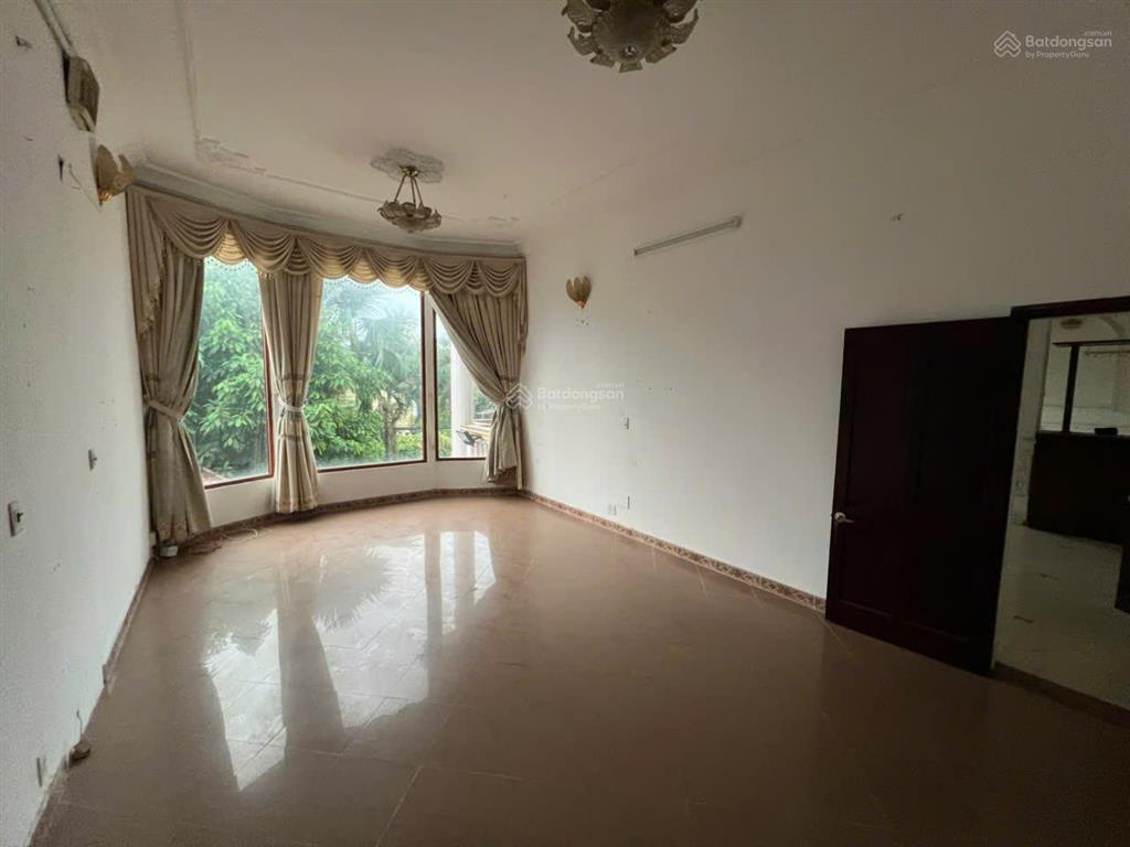 Cho thuê biệt thự 57 nguyễn đăng giai, phường thảo điền